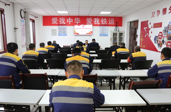 1664444959853688.jpg 讲清静党课.JPG