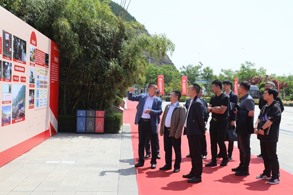 1685513549137415.jpg 0A8A0044_副本.jpg