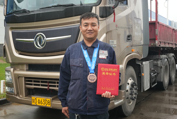 1696118730137328.jpg 1.jpg