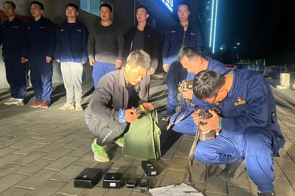 1700622988624599.jpg b09cf7748ce591e41a62833bf782c44_副本.jpg