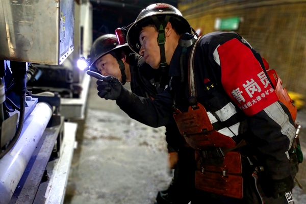 1760429597209741.jpg 3_¸±±¾.jpg