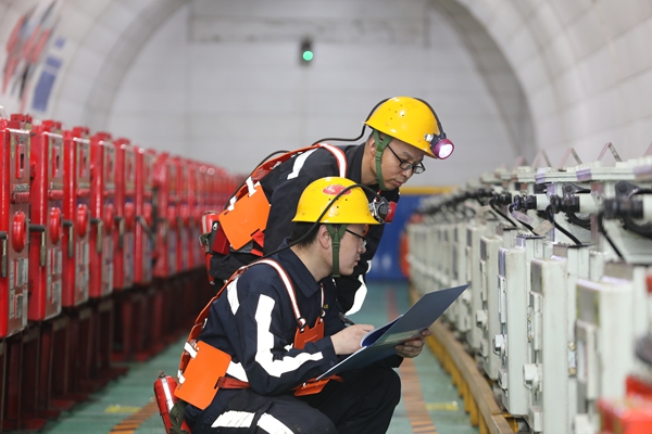 1760515890894385.jpg 1_¸±±¾.jpg