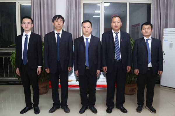 1651824856801331.jpg 大梵宇矿综掘一队.jpg