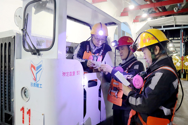 3����ǣס��ţ���ӡ� ץ��������.jpg